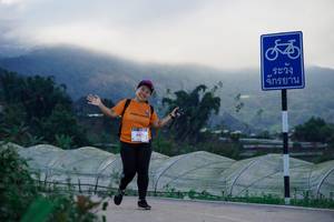 BIB: 100
                            <button type="button" onclick="openModal(18897973)" class="btn btn-primary btn-sm float-right btn-popup" data-toggle="modal" data-target=".modal-high-quality">
                        <i class="fas fa-shopping-cart"></i> Add to Cart
                    </button>
                                            <button type="button" onclick="isThisMe(18897973, true)" class="btn btn-success btn-sm float-right btn-popup btn-isme hidden" data-toggle="tooltip" data-placement="bottom" title="นี่คือรูปของคุณใช่ไหม คลิกที่นี่เพื่อเอาเข้าอัลบั้ม">
                        <i class="fas fa-plus"></i> Add to album
                    </button>
                    <button type="button" onclick="isThisMe(18897973, false)" class="btn btn-warning btn-sm float-right btn-popup btn-isnotme hidden">
                        <i class="fas fa-ban"></i> Remove from album
                    </button>